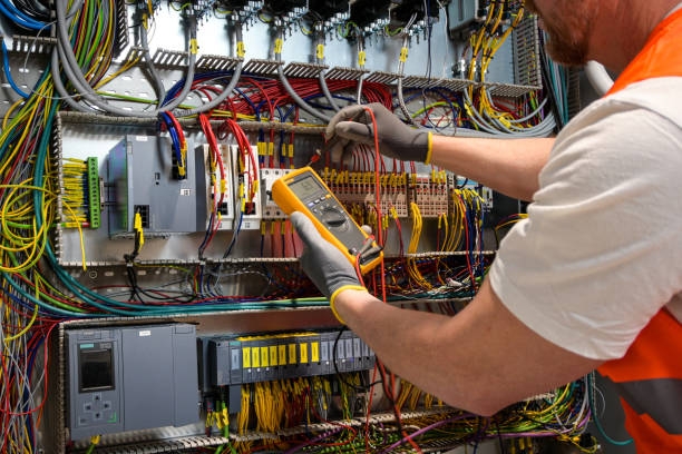 Best Licensed Electrician  in Pearsall, TX